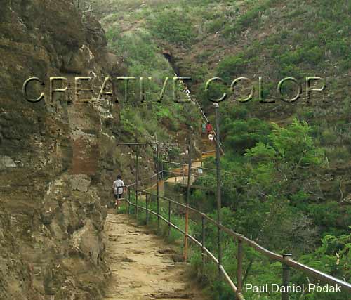 lgcratertunnel.jpg (34763 bytes)