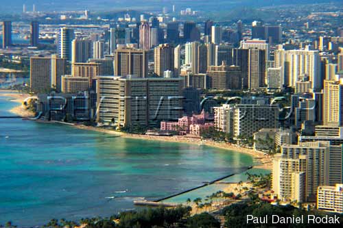 lgroyalhawaiian.jpg (33795 bytes)