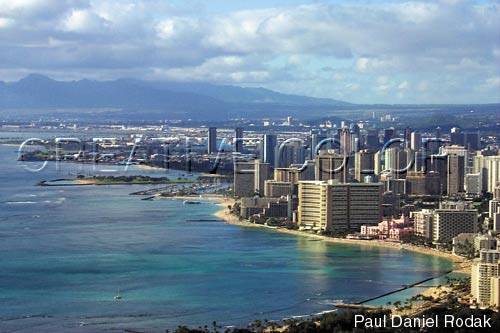 lgwaikiki.jpg (34237 bytes)